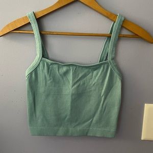 🦋Colsie cropped tank🦋